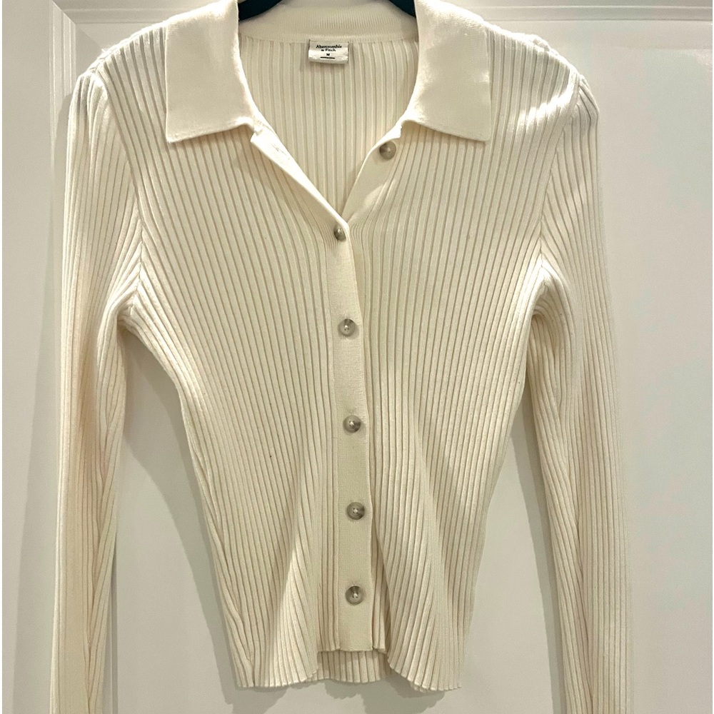 Abercrombie and Fitch button sweater